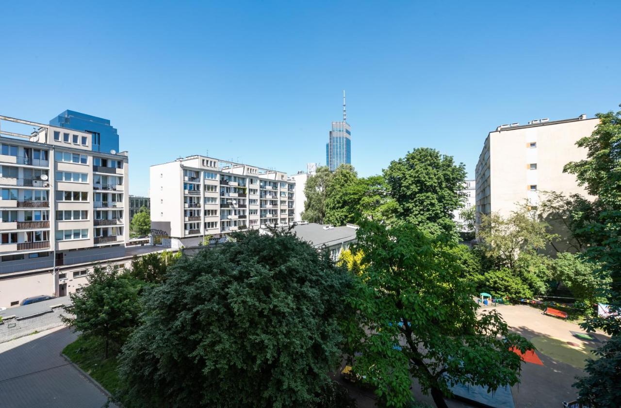 Nowogrodzka Grey Apartment وارسو المظهر الخارجي الصورة
